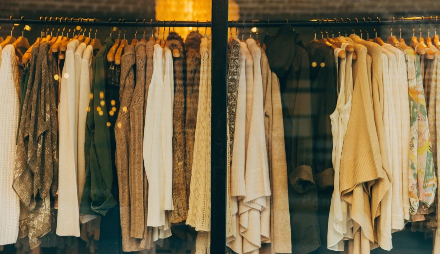 Why you should plan your outfits the night before